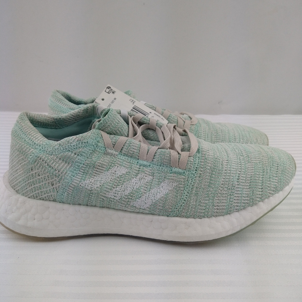 Adidas PureBOOST GO B75827 Women's shoes
